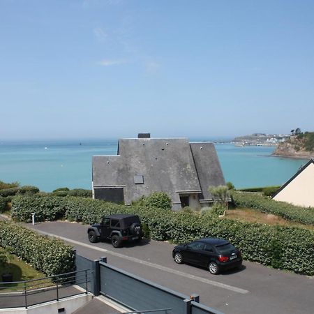 Maison Vue Mer Γκρανβίλ Εξωτερικό φωτογραφία
